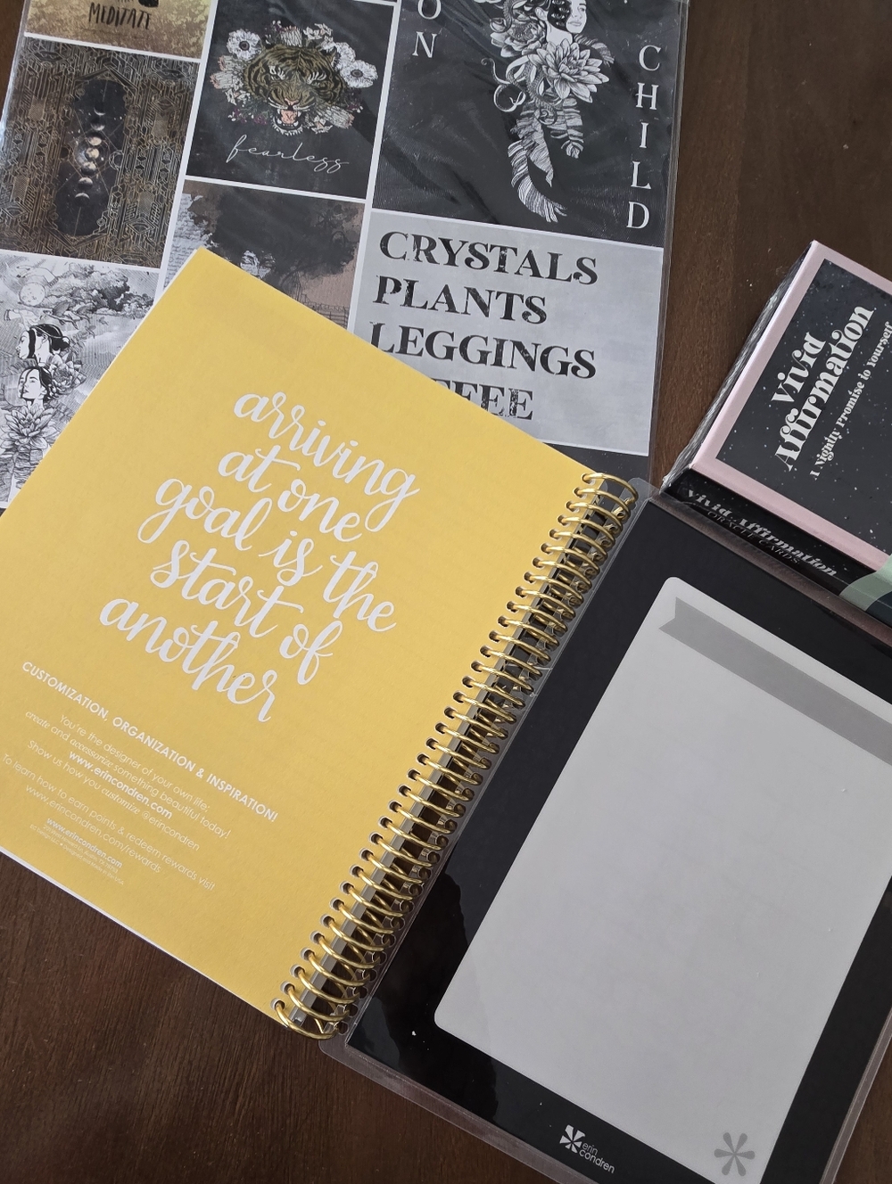 Manifest Bundle - Picture 10 of 14